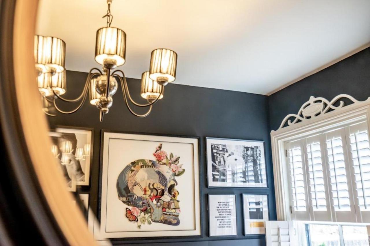 42 Is The Answer- Stunning York Townhouse Appearing On Tv Holiday Home Show Exterior foto