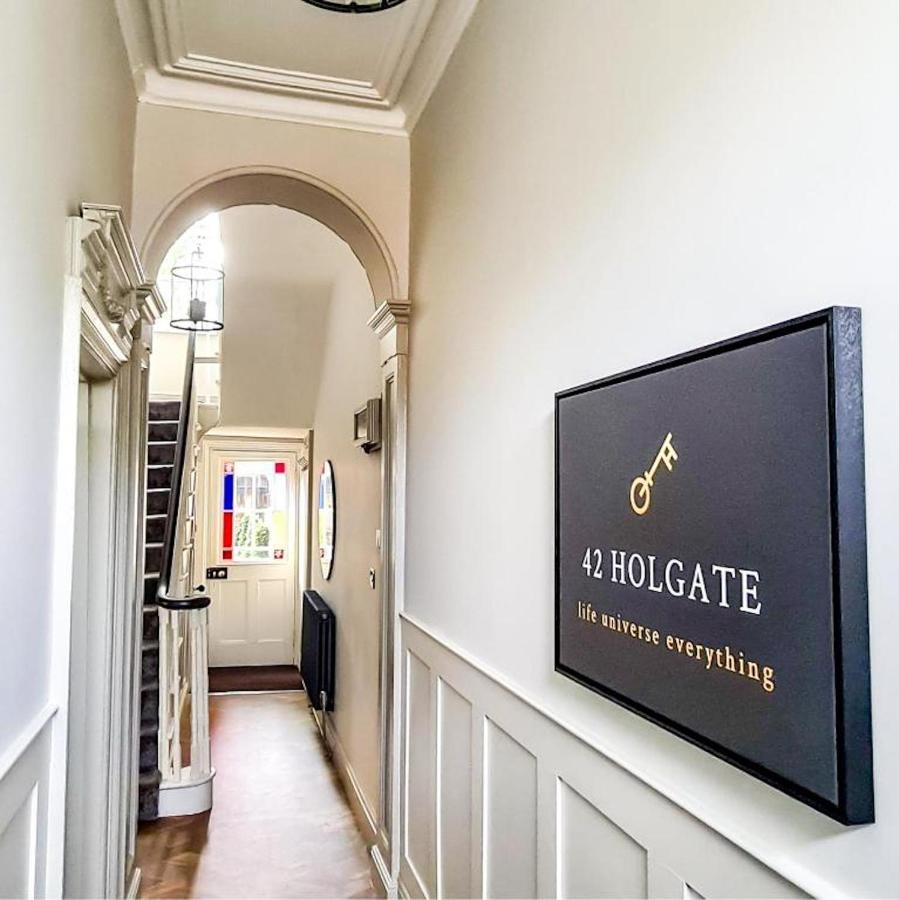 42 Is The Answer- Stunning York Townhouse Appearing On Tv Holiday Home Show Exterior foto